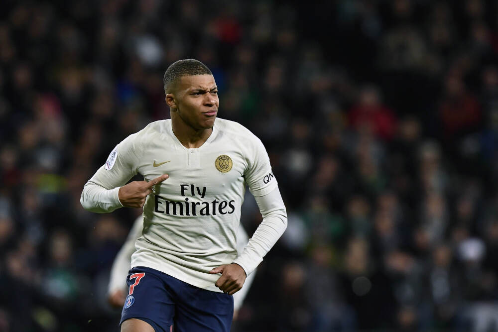 中际旭创：客户及合作情况属于商业秘密